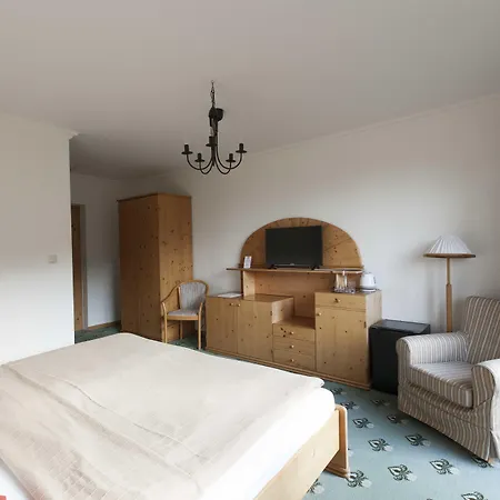 Jagdhof 호텔 4*