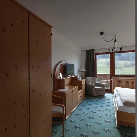 Jagdhof Hotel 4*
