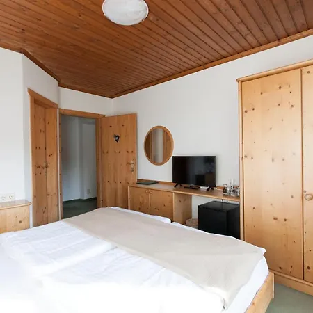 Jagdhof Hotel 4*