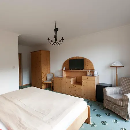 Hotel Jagdhof 4*