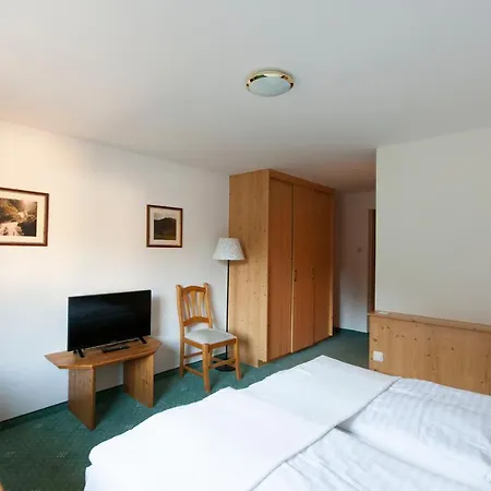 Jagdhof 4* Lackenhof
