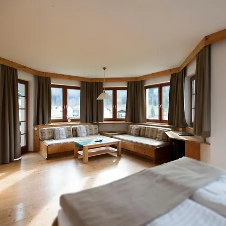 Jagdhof 4* Lackenhof